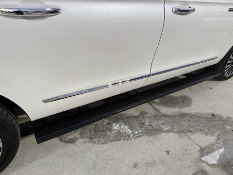 2019 Lincoln Navigator L Black Label