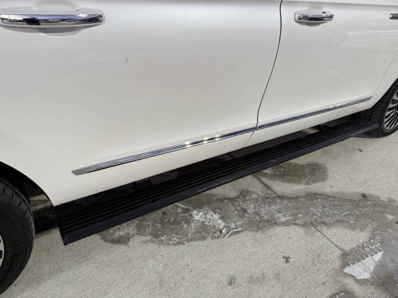 2019 Lincoln Navigator L Black Label