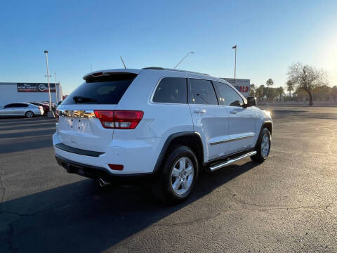 2013 Jeep Grand Cherokee Laredo