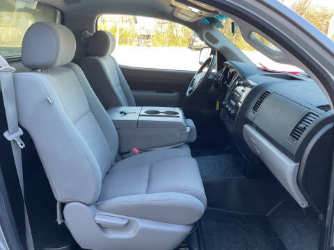 2010 Toyota Tundra Grade