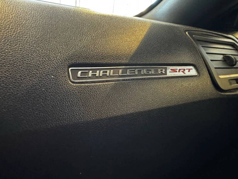 2010 Dodge Challenger SRT8