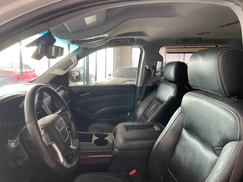 2016 GMC Yukon XL SLE