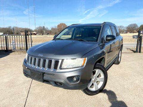 2011 Jeep Compass for sale at Texas Luxury Auto in Cedar Hill TX
