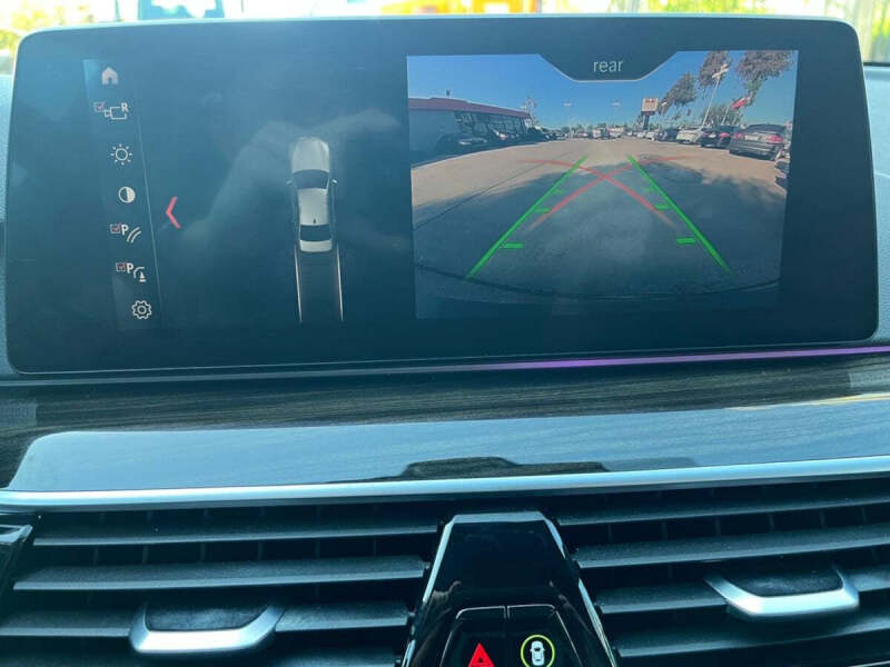 2019 BMW 5 Series 530i