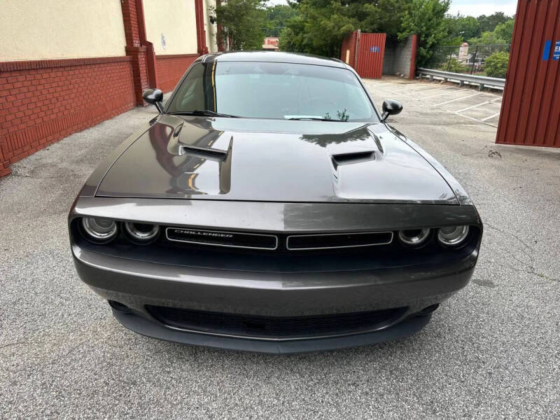 2015 Dodge Challenger SXT