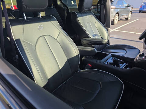 2024 Chrysler Pacifica Limited