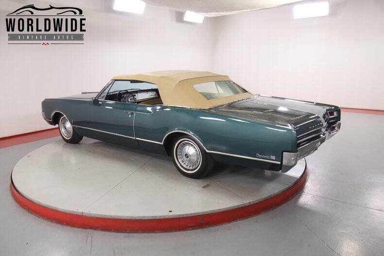 1965 Oldsmobile Eighty-Eight