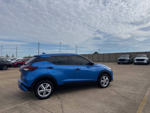 2024 Nissan Kicks S