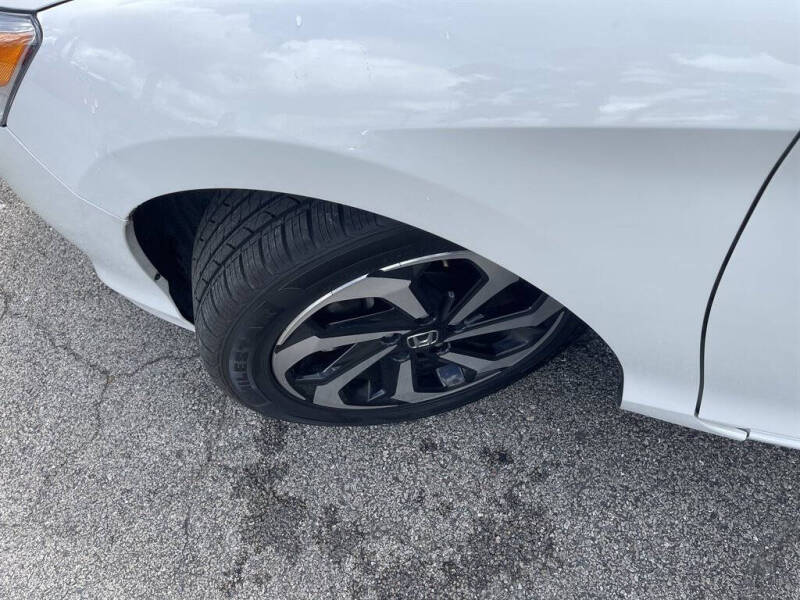 2017 Honda Accord EX-L V6 w/Navi w/Honda Sensing