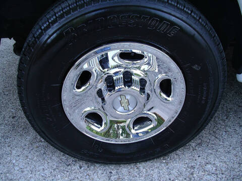 2023 Chevrolet Express 2500
