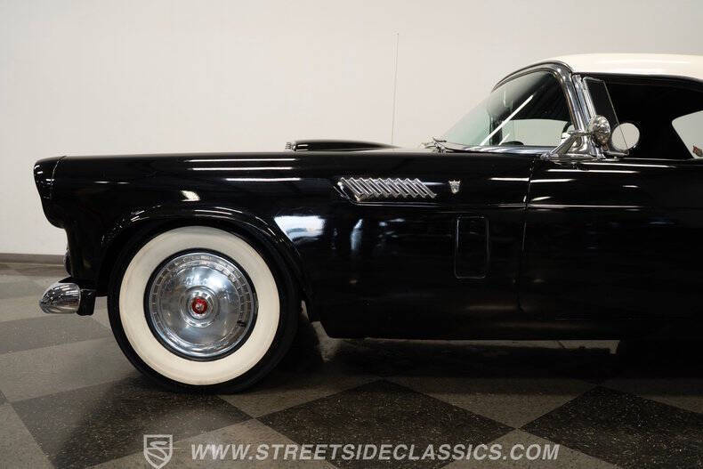 1956 Ford Thunderbird