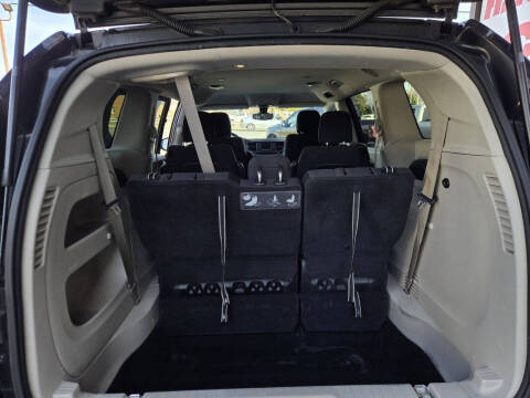 2017 Chrysler Pacifica LX