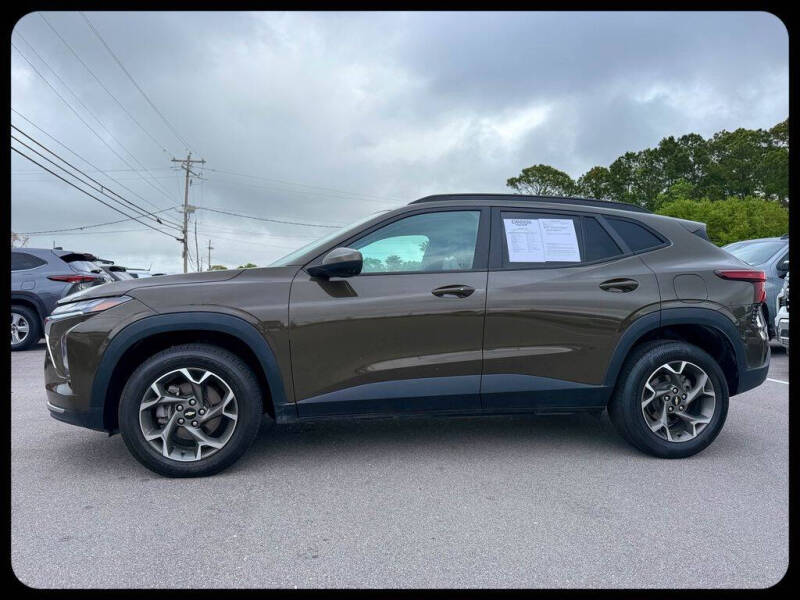2024 Chevrolet Trax LT