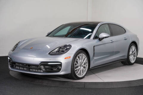 2022 Porsche Panamera Platinum Edition