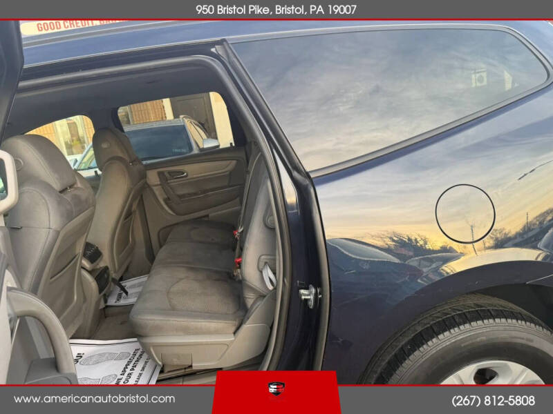 2017 Chevrolet Traverse LS