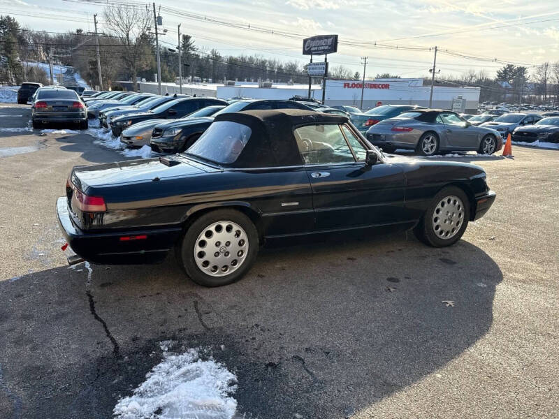 1993 Alfa Romeo Spider Veloce