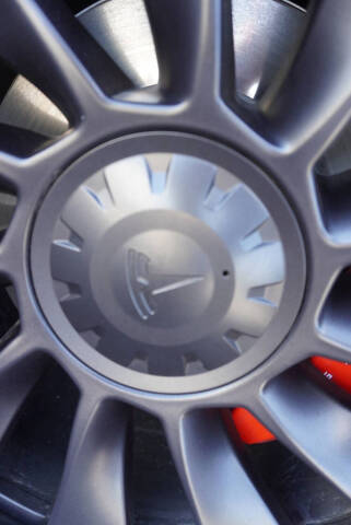 2024 Tesla Model Y Performance