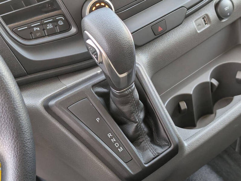 2025 Ford Transit