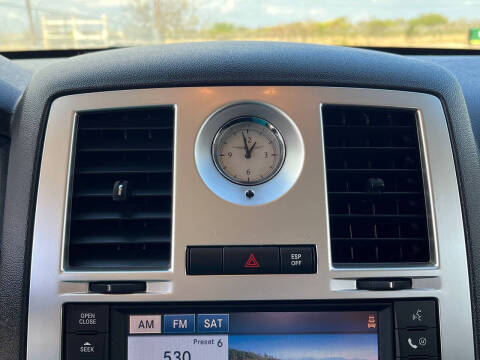 2009 Chrysler 300 SRT-8