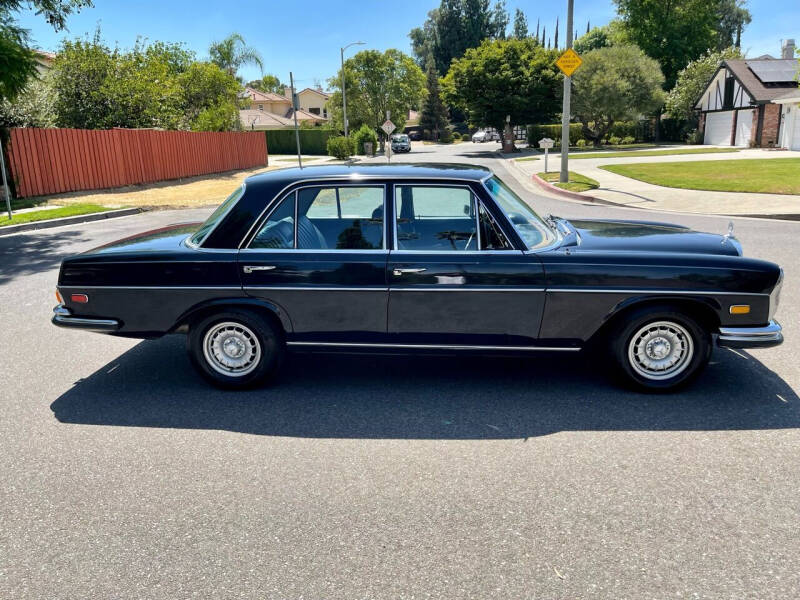 1972 Mercedes-Benz 280-Class