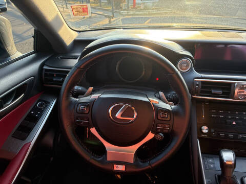 2017 Lexus IS 200t