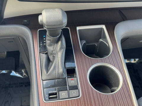 2021 Toyota Sienna LE 8-Passenger