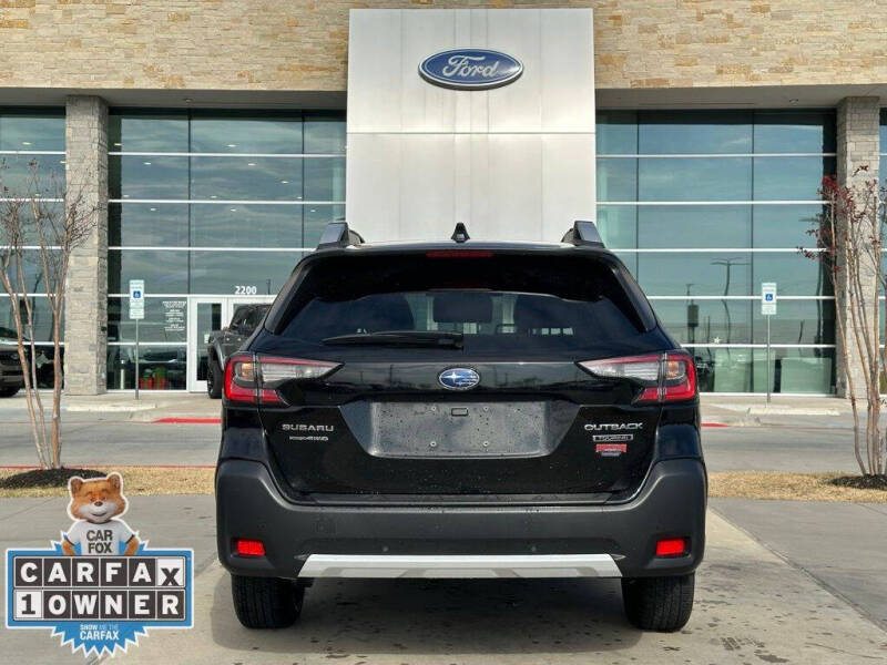 2024 Subaru Outback Touring