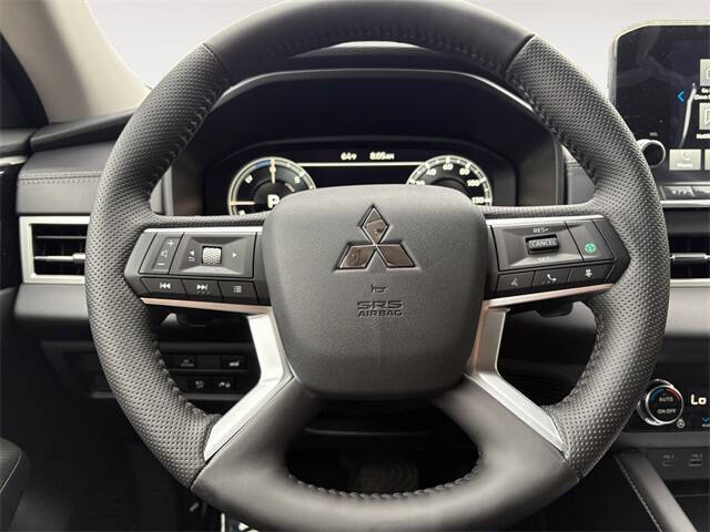 2025 Mitsubishi Outlander PHEV SEL