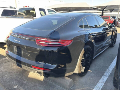 2019 Porsche Panamera