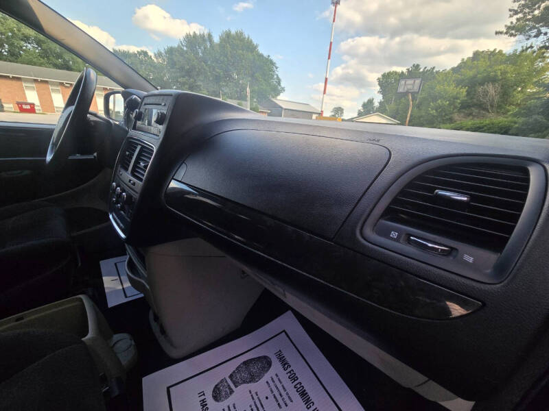 2013 Dodge Grand Caravan SE