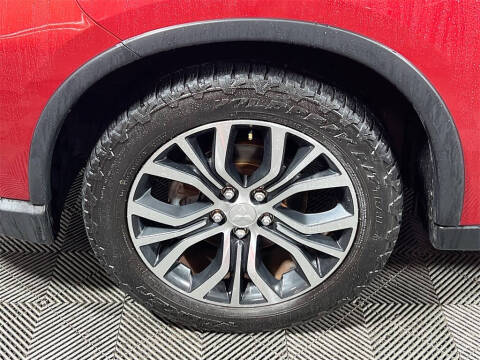 2018 Mitsubishi Outlander SE