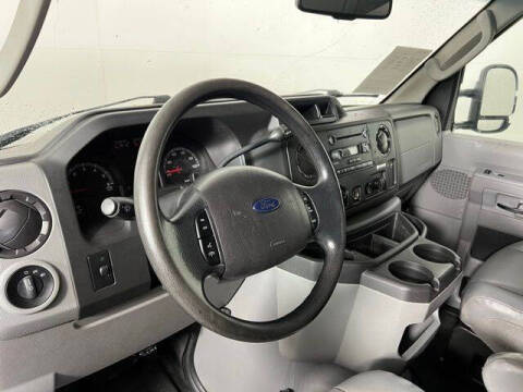 2013 Ford E-Series E-150