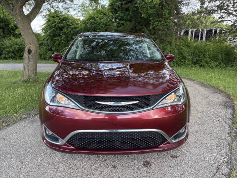 2018 Chrysler Pacifica Touring Plus