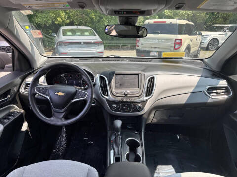 2022 Chevrolet Equinox LS