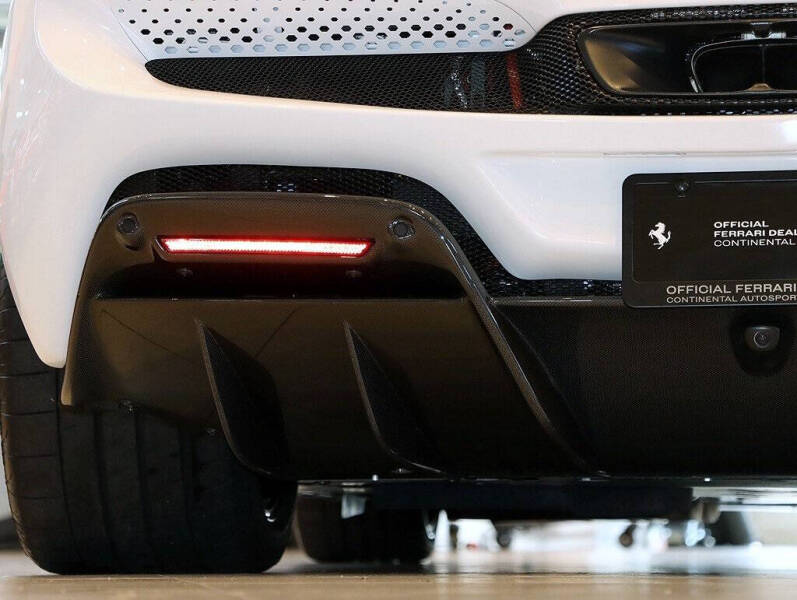 2025 Ferrari 296 GTS