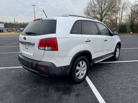 2011 Kia Sorento LX