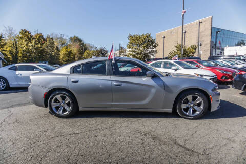 2016 Dodge Charger SXT