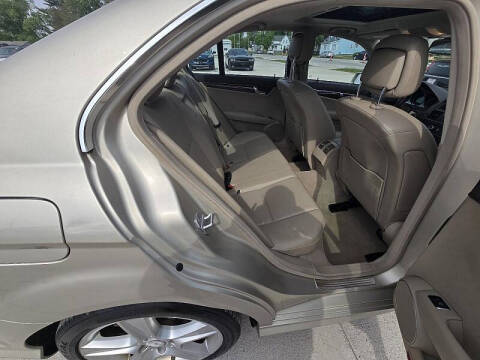 2011 Mercedes-Benz C-Class