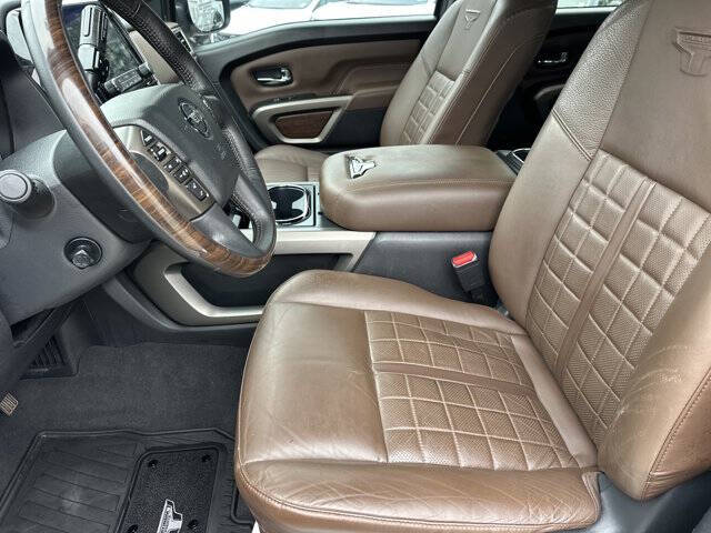 2021 Nissan Titan Platinum Reserve