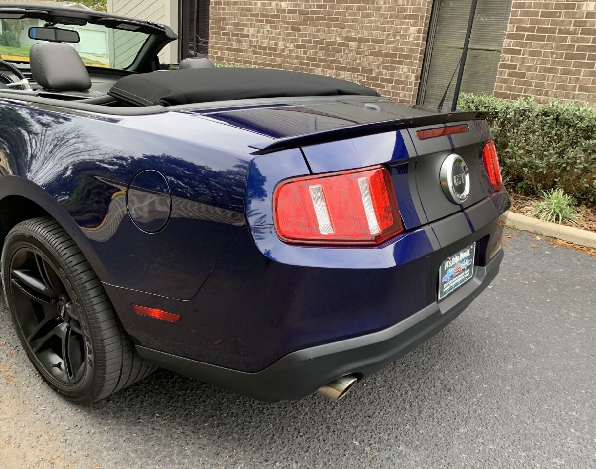 2010 Ford Mustang 42