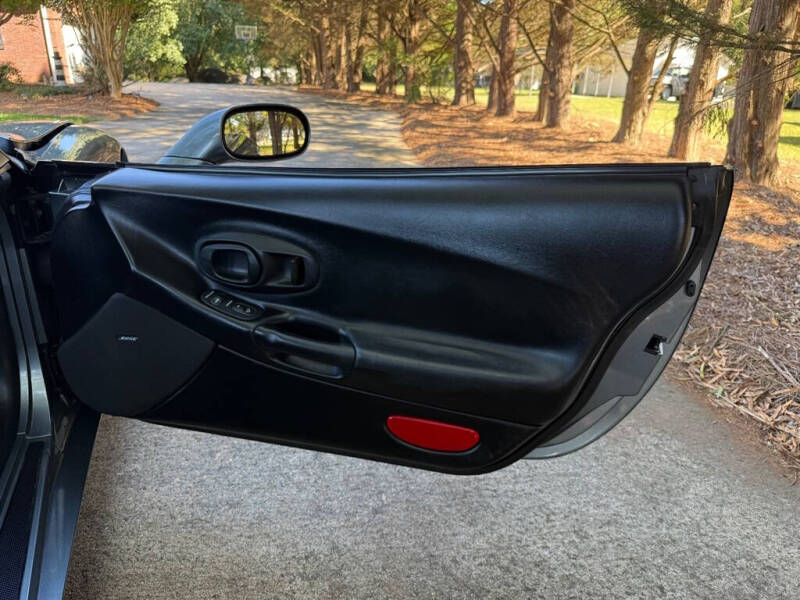 2004 Chevrolet Corvette