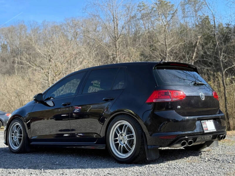 2017 Volkswagen Golf R 4Motion