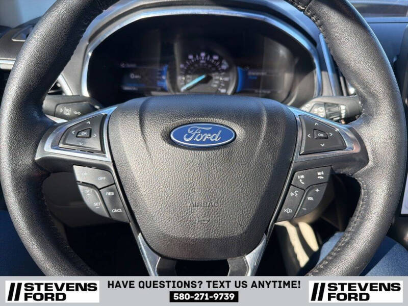 2021 Ford Edge Titanium