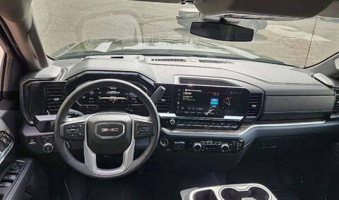 2026 GMC Sierra 1500 Elevation Standard