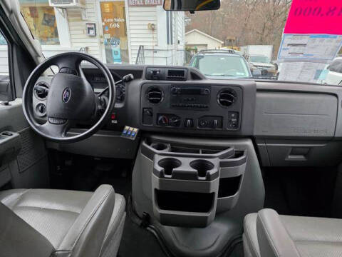 2013 Ford E-Series E-250