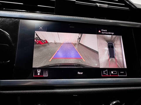 2022 Audi Q3 quattro S line Prem Plus 45 TFSI