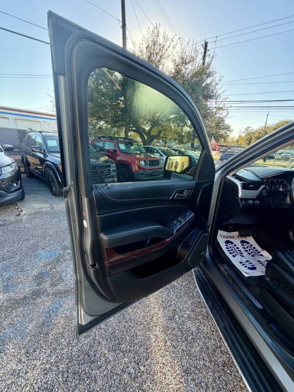 2019 GMC Yukon XL SLT