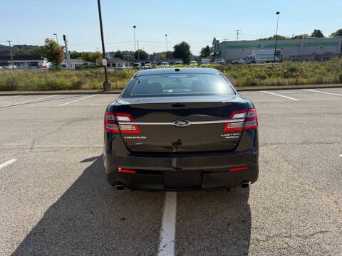 2014 Ford Taurus Limited