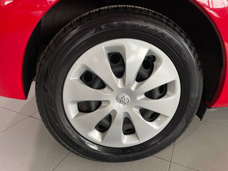 2013 Toyota Prius c Two