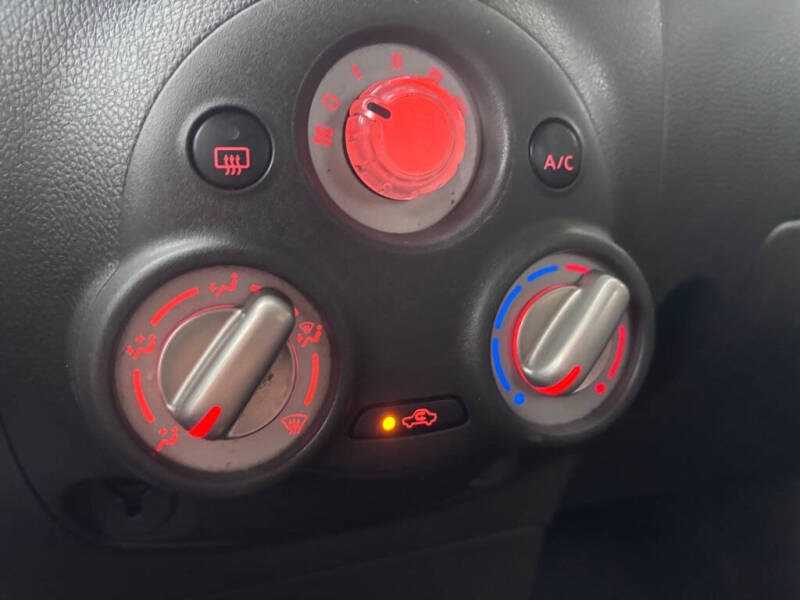 2009 Nissan cube